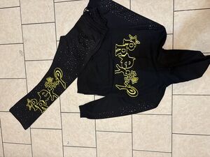 Stackked Flear sweatsuit